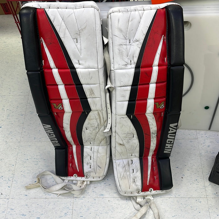 Used Vaughn Velocity V6 31+1 Leg Pads