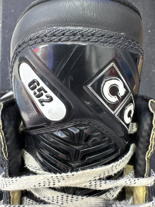 Used CCM Tacks 652 XF Pros 10.5 Player Skates