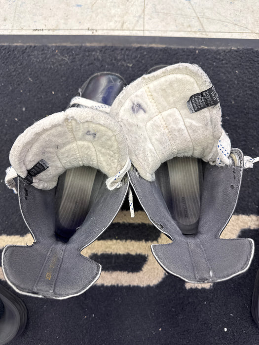 Used Bauer Supreme One60 8D Player Skates