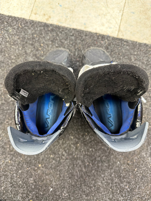 Used Bauer Vapor Flylite Size 2.5EE Skates