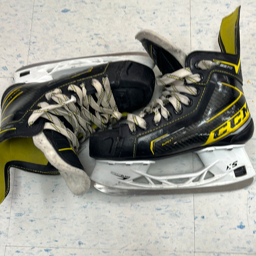 Used CCM SuperTacks 9370 Size 4.5 Player Skates