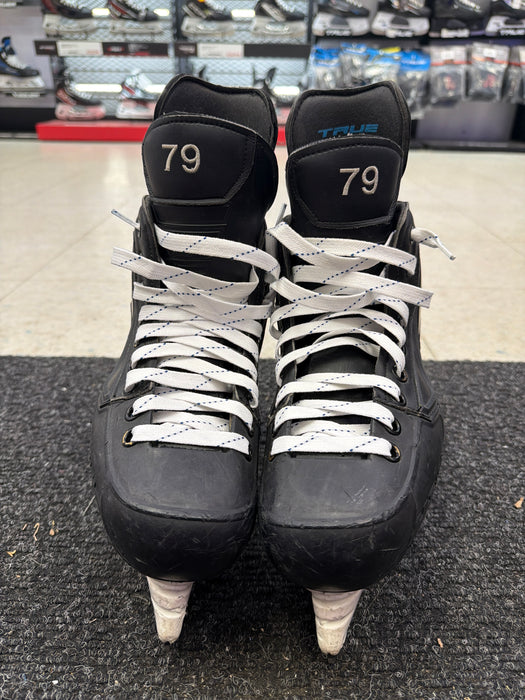Used True Custom Size 2.0 Skates