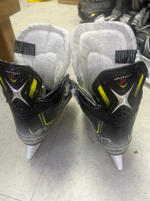 Used Bauer Vapor 3X Size 10 Youth Skates