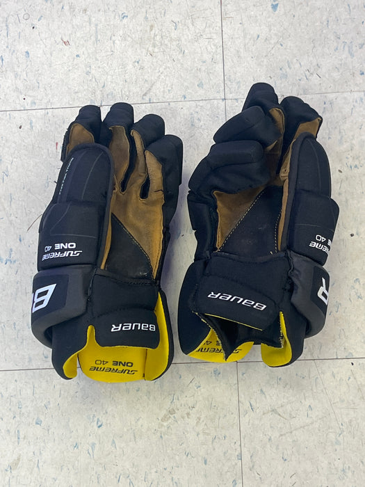 Used Bauer Supreme One 40 15" Gloves