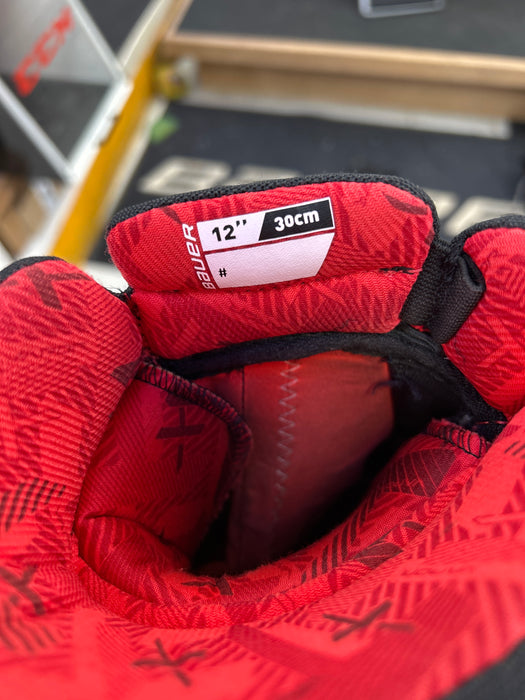 Used Bauer Vapor 3X Player Gloves