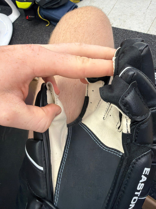 Used Easton S5 13” Gloves