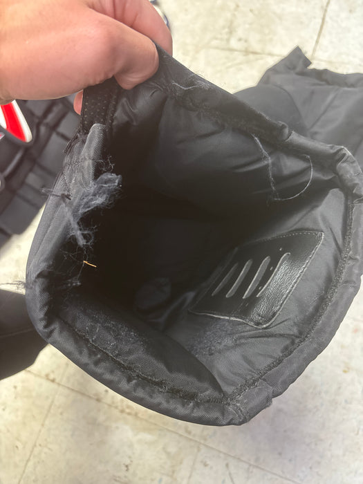 Used McKenny ProSpec 370 Goalie Pants Size Junior Large