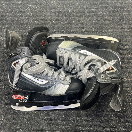 Used CCM U CL Size 4 Player Skates