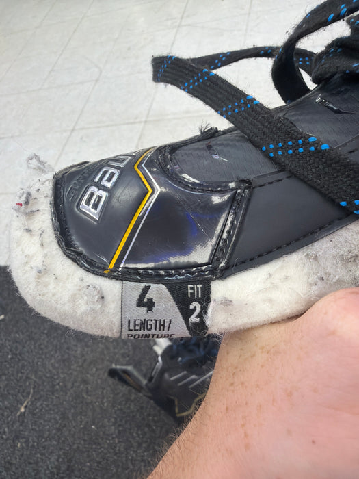 Used Bauer Supreme M40 Size 4.0 Fit 2 Skates