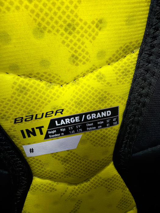 Used Bauer Supreme 3s Intermediate Large Shoulder Pads