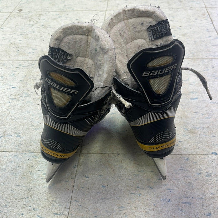 Used Bauer Supreme One60 Size 9 Youth Player Skates