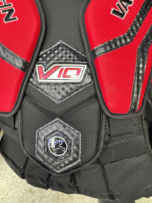 Used Vaughn V10 Pro Carbon Chest Protector Senior X-Small