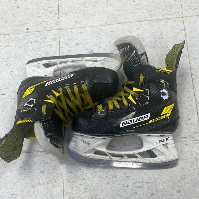 Used Bauer Supreme M4 Size 1 Player Skates