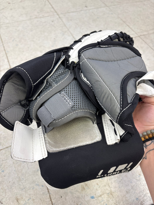 Used Warrior Ritual G3 Youth Catcher Regular