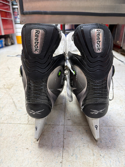 Used Reebok 4k Size 9.0D Skates