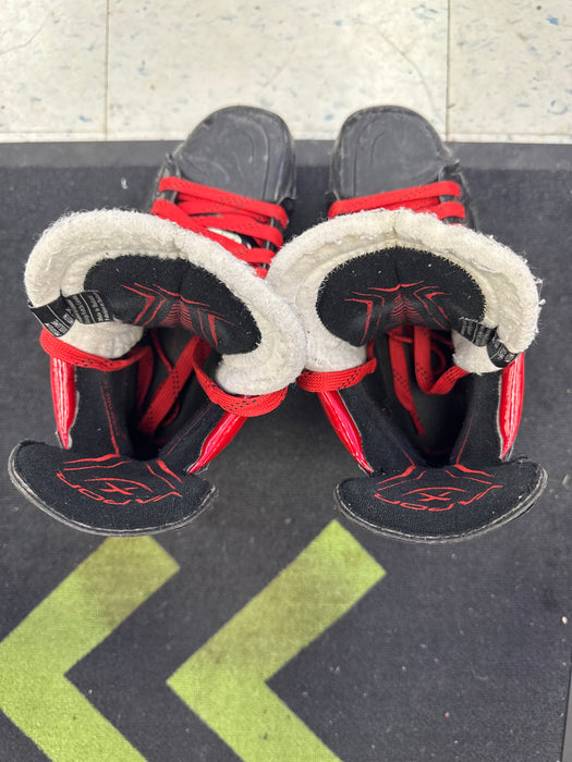 Used Bauer Vapor 3X 6.5 Fit 2 Player Skates