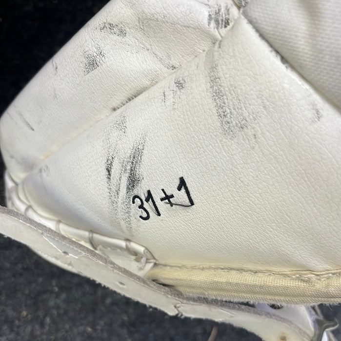 Used CCM Premier R1.9 31+1 Goal Pads