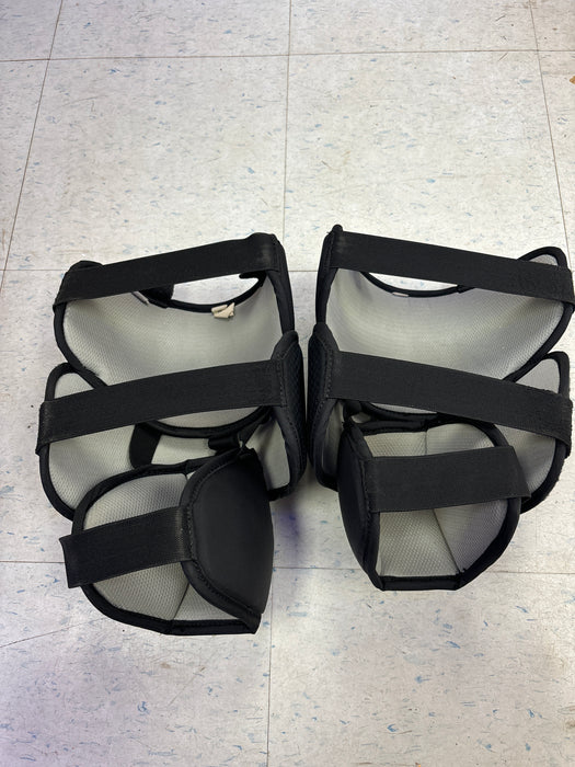 Used Vaughn Ventus SLR Pro Senior Knee Pads