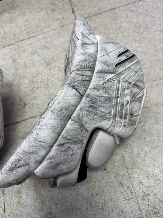 Used Brian’s Gnetik X5 Junior Catcher Blocker Set