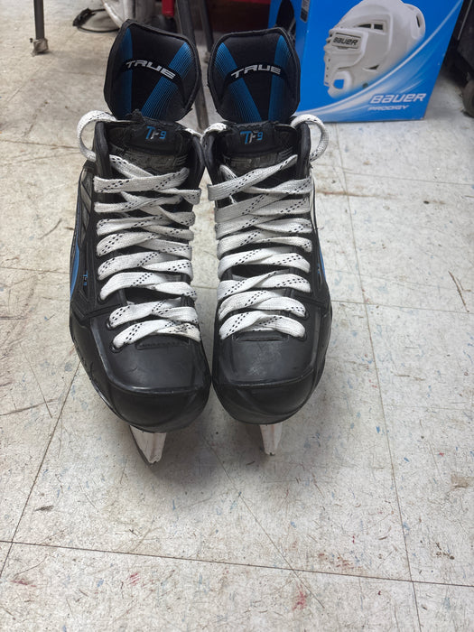 Used True TF9 Player Skates Size 4.5R