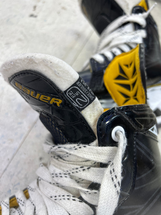 Used Bauer Supreme S180 Junior Player Skates