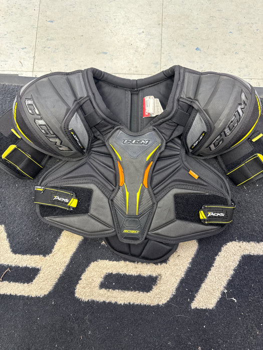 Used CCM Tacks 9080 Junior Large Shoulder Pads