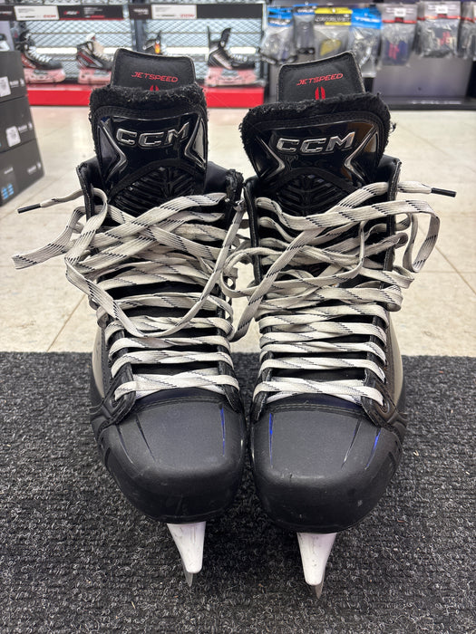 Used CCM JetSpeed FT880 Size 11.0R Skates
