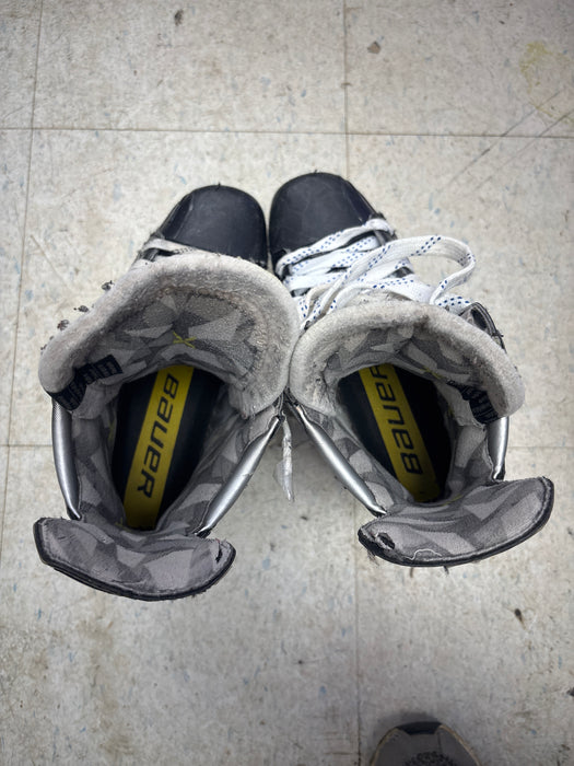 Used Bauer Vapor X3 Size 6.5 EE Intermediate Skates