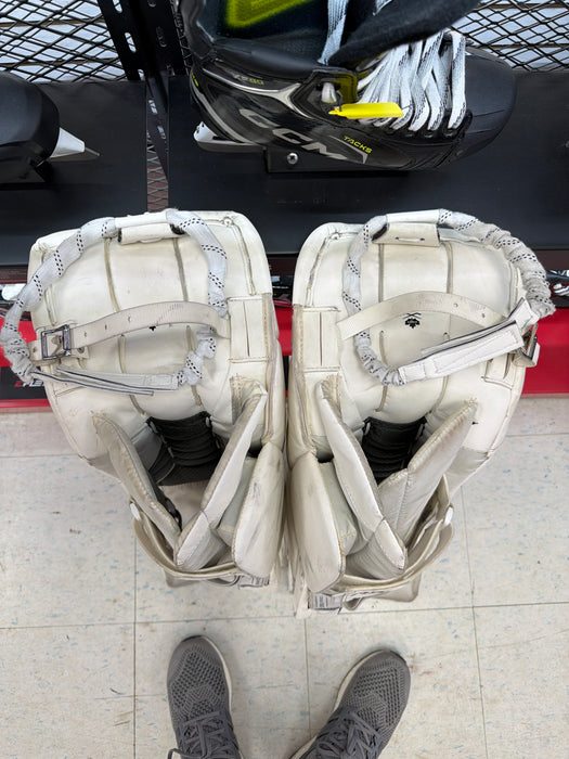 Used CCM Axis 2.5 28+1” Goal Pads
