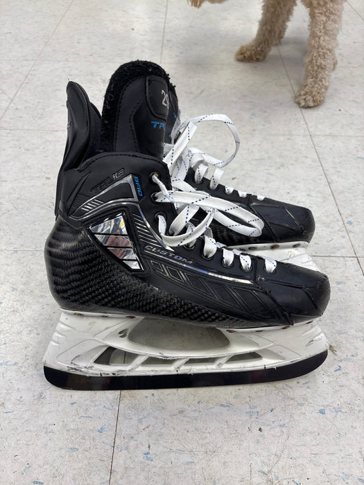 Used True Custom Pro Skates Size 8.0D - P. Holmberg
