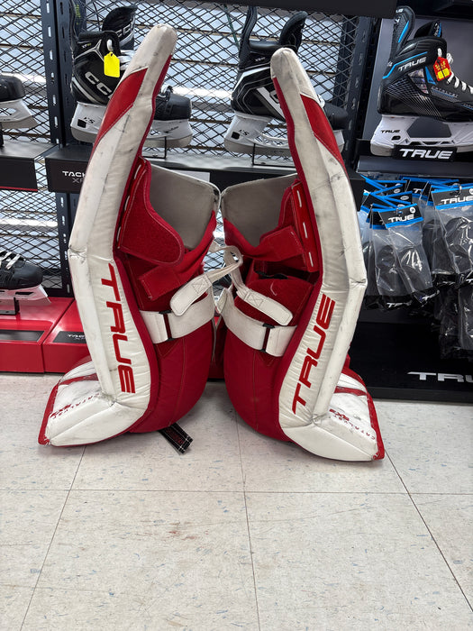 Used True Catalyst 9X3  Senior 32"+2" Leg Pads