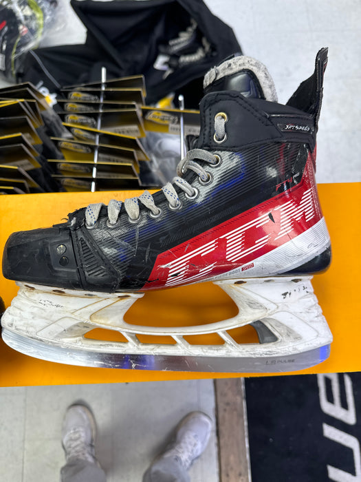 Used CCM Jetspeed FT4 Pro 8.5D Player Skates
