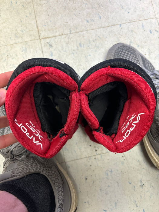 Used Bauer Vapor x80 10” Junior Gloves