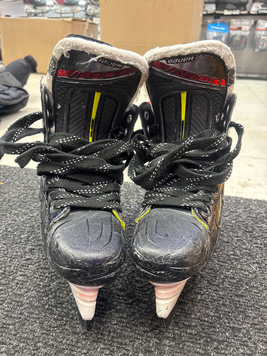 Used Bauer Vapor XShift Pro Size 4.0D Skates