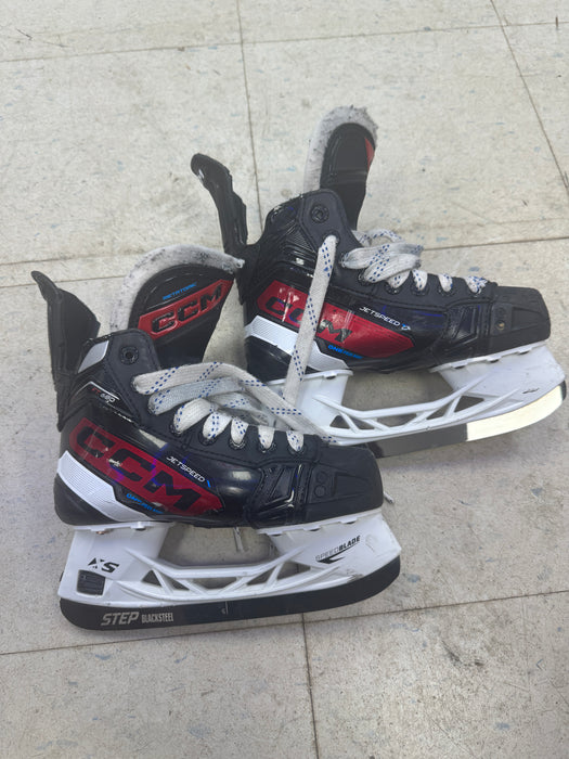 Used CCM Jetspeed FT680 Skates Junior 1.0D + Black StepSteel