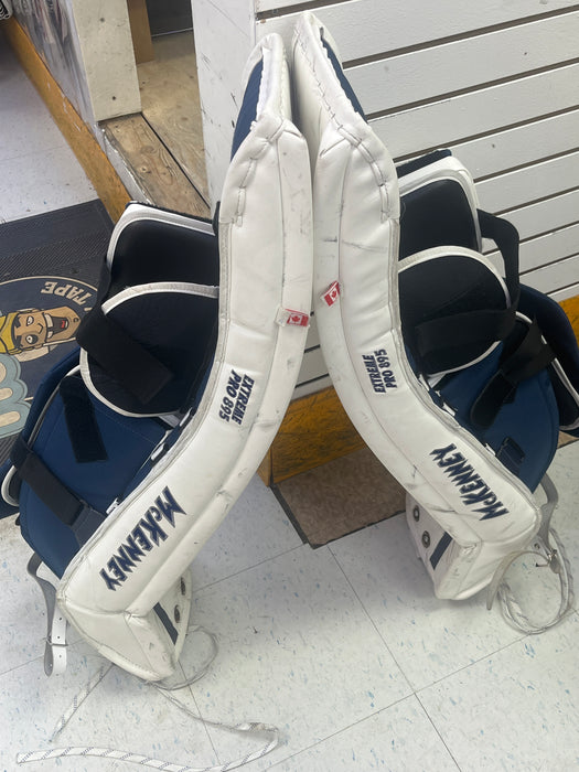 Used McKenney Extreme Pro 895 34+2 Goal Pads