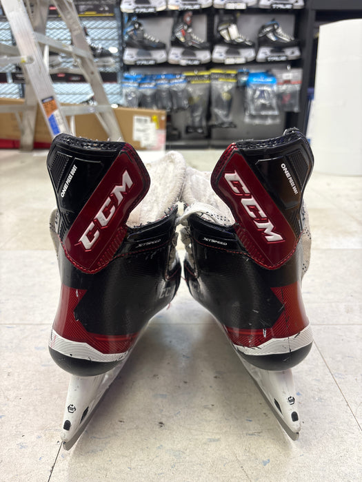 Used CCM JetSpeed FT475 Size 7.5 Skates