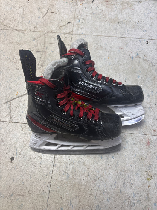 Used Bauer Vapor 2x Skates Size Youth 11.0 D