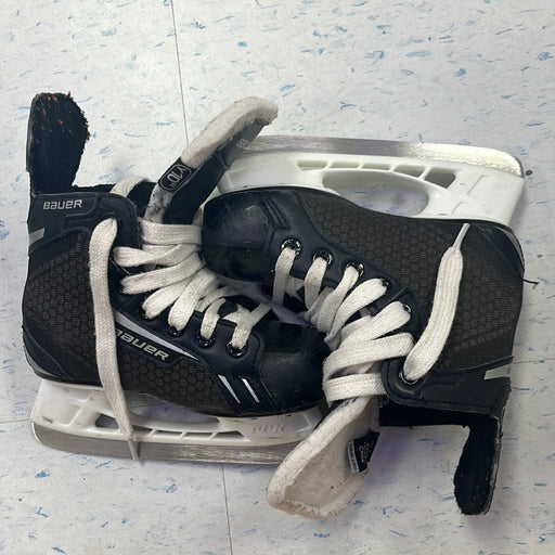 Used Bauer Charger Size 10 Youth Player Skates