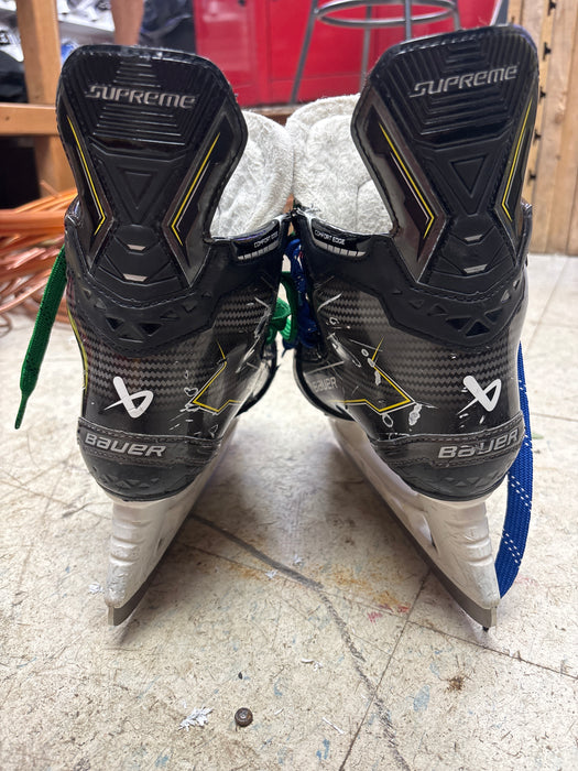 Used Bauer Supreme M40 Size 3.0D Skates