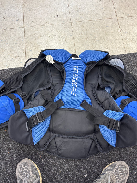 Used Vaughn V7 XR Carbon Intermediate Large Chest Protector