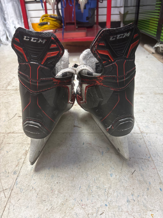 Used CCM Jetspeed 290 Skates Size 5.0 D