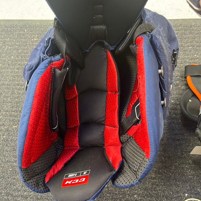 Used CCM JetSpeed FT390 Junior XL Player Pants