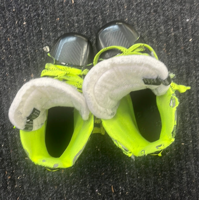 Used Bauer GSX Size 1 Goal Skates