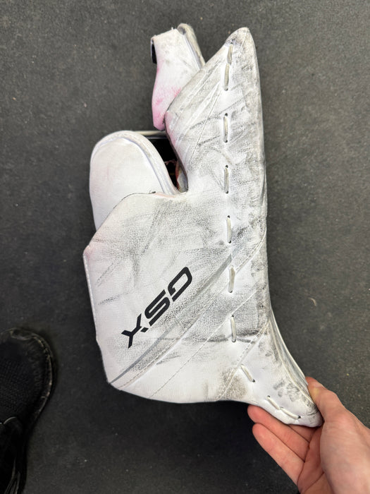 Used Bauer GSX Intermediate Goalie Blocker