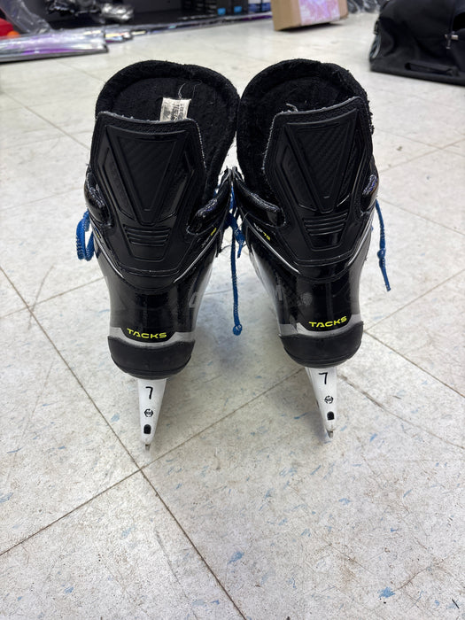 Used CCM Tacks XF70 Size 7.0 Regular Skates