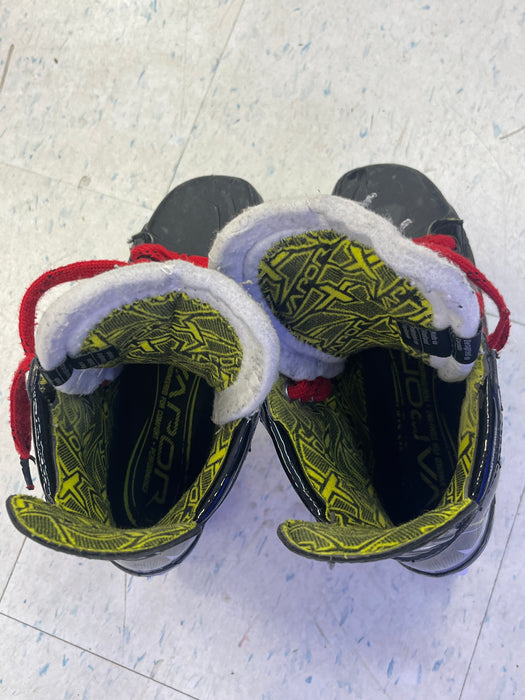 Used Bauer Vapor 3X Size 2.5 Skates