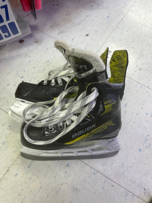 Used Bauer Vapor X4 Youth Player Skates