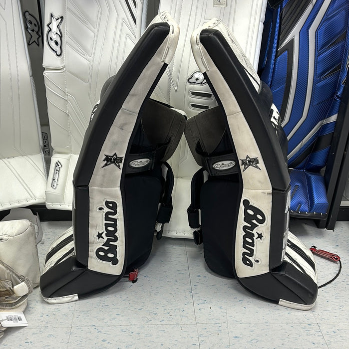 Used Brian’s AirPac Intermediate 30+1” Goal Pads