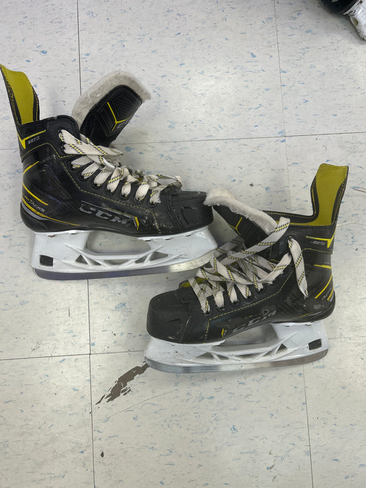 Used CCM SuperTacks 9370 Junior Player Skates